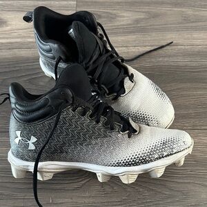 Under Armour Black and White Football Cleats